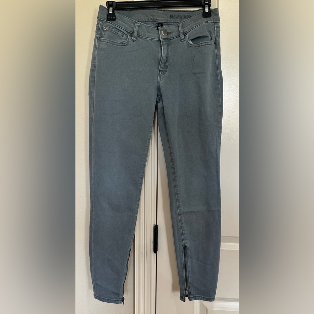 GAP Women's Skinny Jeans - Gray